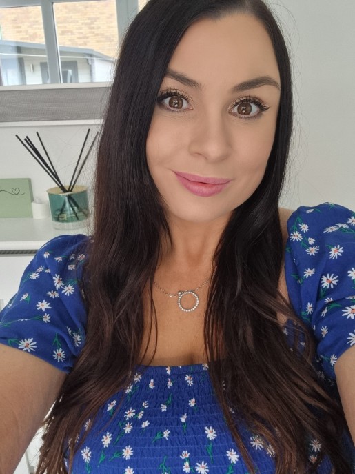 Linzi Steven
